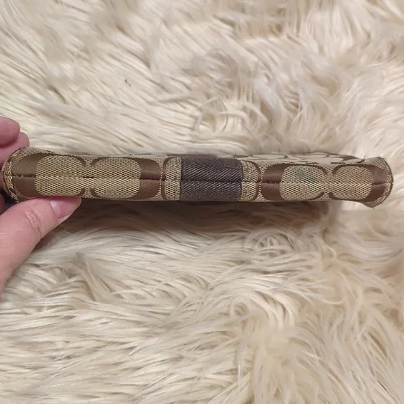 Coach khaki/mahogany double zip wallet - Picture 5 of 10